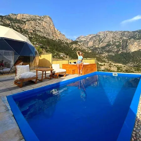 Kabak Freedom Deluxe Hotel *